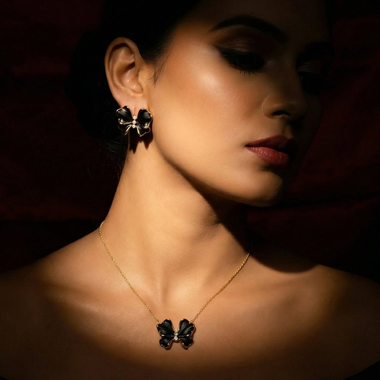 Black Buck Necklace Set