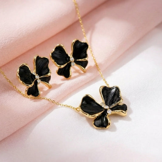 Black Buck Necklace Set