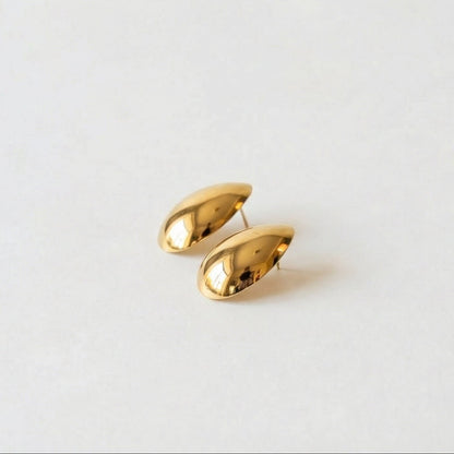 Dewdrop Studs